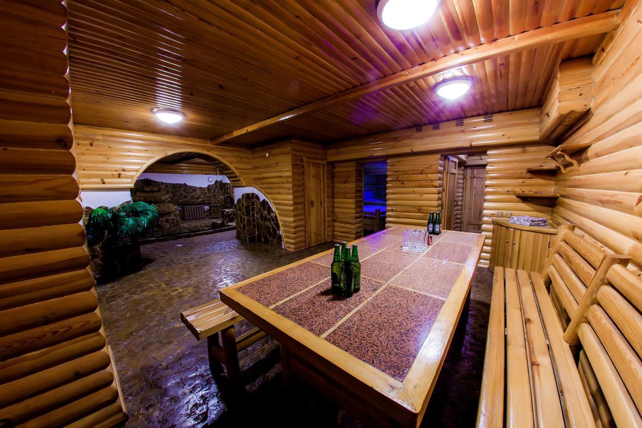 Hotel Edem Karagandy エクステリア 写真