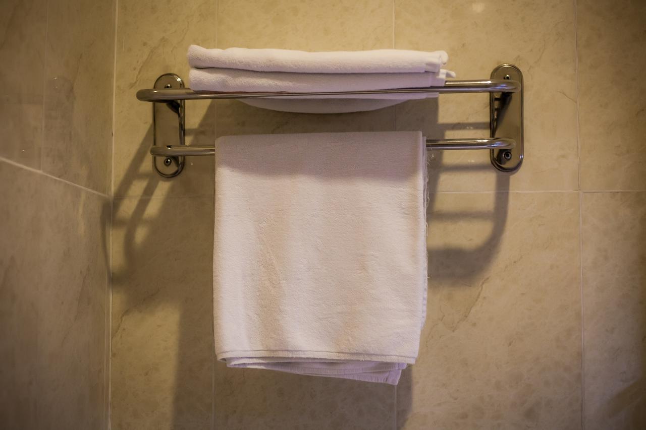 Hotel Edem Karagandy エクステリア 写真